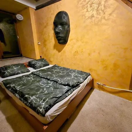 69 - Old Town, 125m2, Free Parking, View * Bratislava