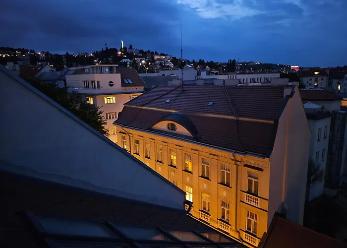 69 - Old Town, 125m2, Free Parking, View Apartman