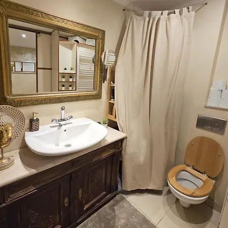 Lägenhet 69 - Old Town, 125m2, Free Parking, View Bratislava