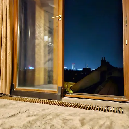 69 - Old Town, 125m2, Free Parking, View Bratislava